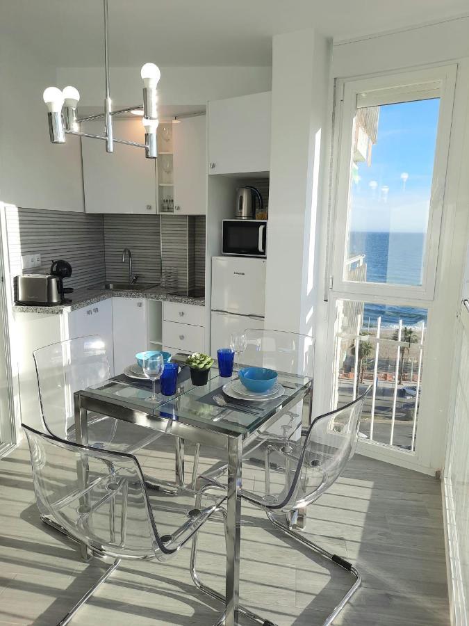 Maite Beach Vibe Benalmadena Bagian luar foto