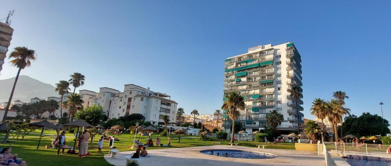 Maite Beach Vibe Benalmadena Bagian luar foto