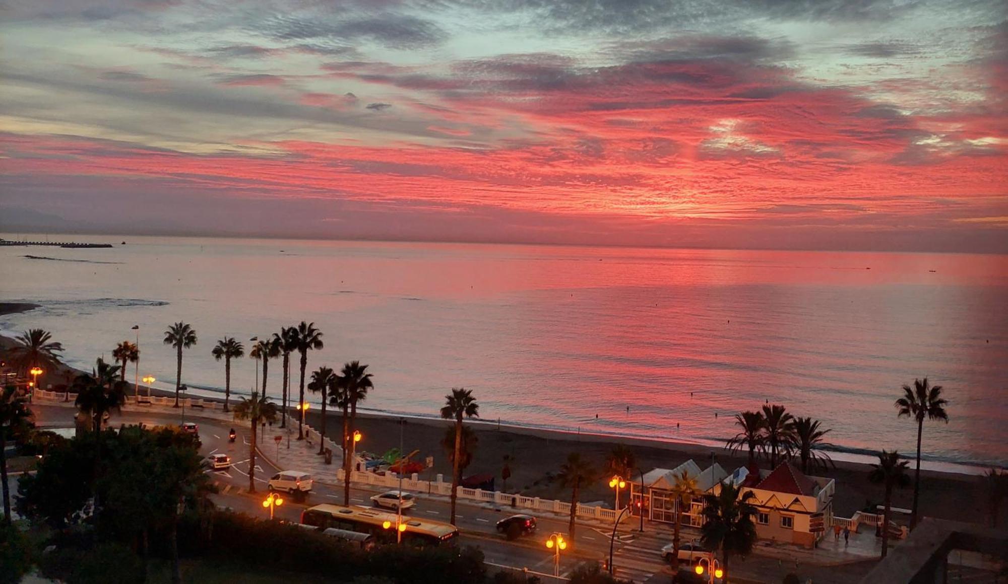 Maite Beach Vibe Benalmadena Bagian luar foto